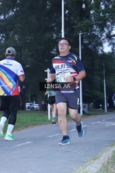 Runner Photo 4319713