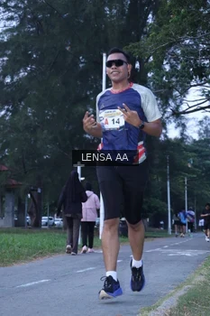 Runner Photo 4319717