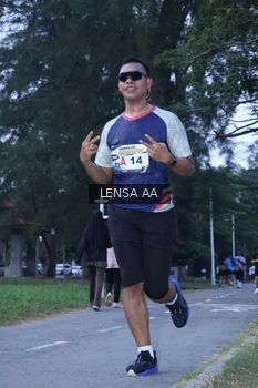 Runner Photo 4319719