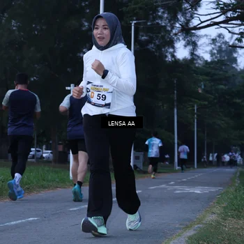 Runner Photo 4319729
