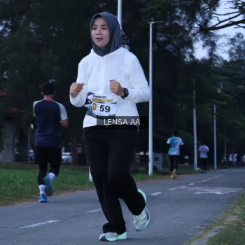 Runner Photo 4319730