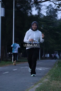 Runner Photo 4319732