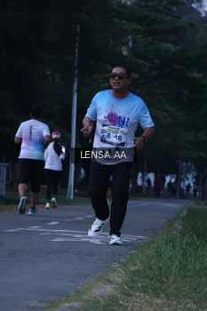 Runner Photo 4319738