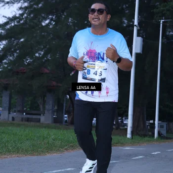Runner Photo 4319749