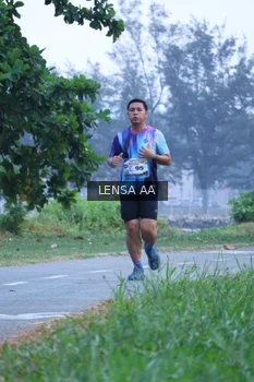 Runner Photo 4319783