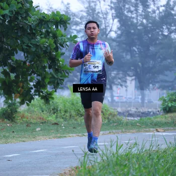 Runner Photo 4319788