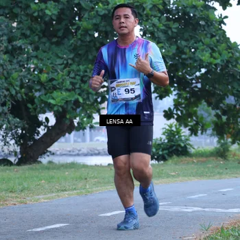 Runner Photo 4319790
