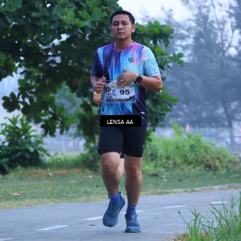 Runner Photo 4319794