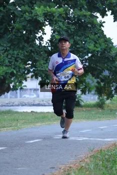Runner Photo 4319803