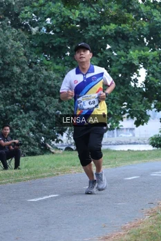 Runner Photo 4319806