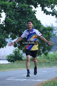 Runner Photo 4319808