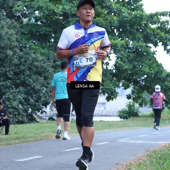 Runner Photo 4319823