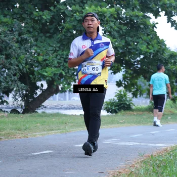 Runner Photo 4319830