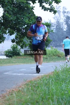 Runner Photo 4319836