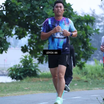 Runner Photo 4319844