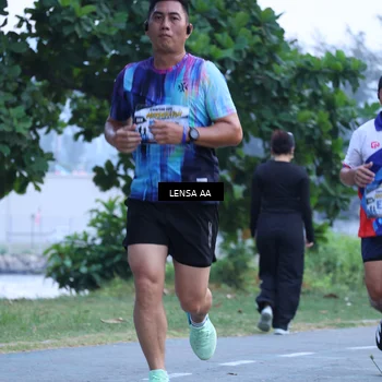 Runner Photo 4319848