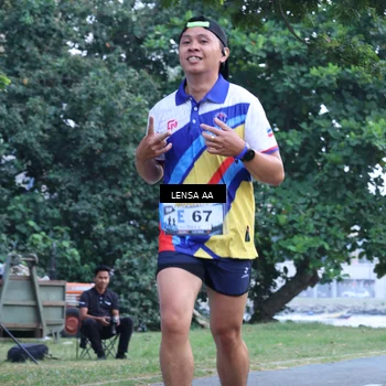 Runner Photo 4319856