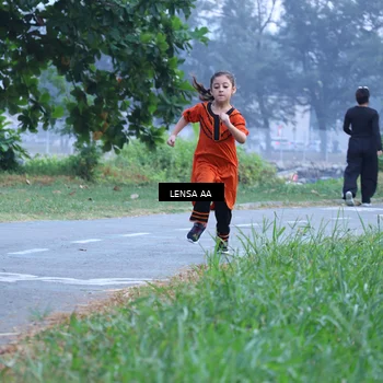 Runner Photo 4319857