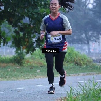 Runner Photo 4319875