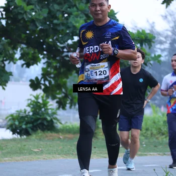 Runner Photo 4319886