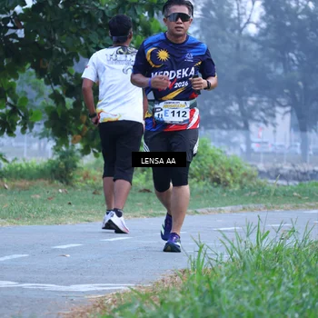 Runner Photo 4319894