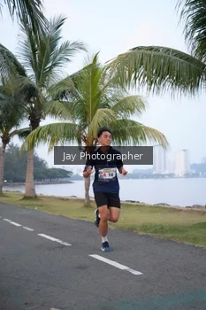 Runner Photo 4319901