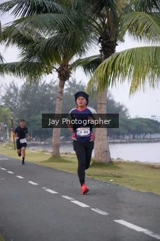 Runner Photo 4319924