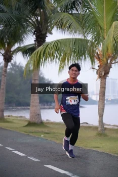 Runner Photo 4319932