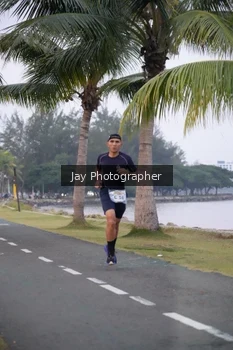 Runner Photo 4319935