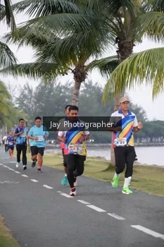 Runner Photo 4319963