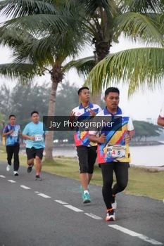 Runner Photo 4319964