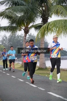Runner Photo 4319965