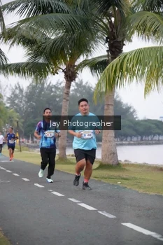 Runner Photo 4319973