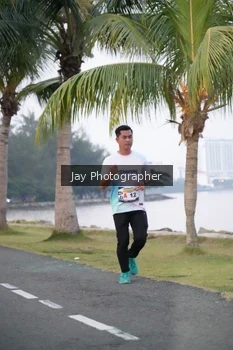 Runner Photo 4319986