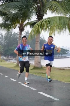 Runner Photo 4320003