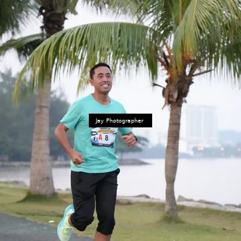 Runner Photo 4320005