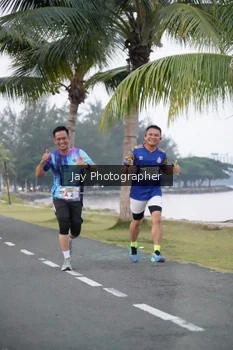 Runner Photo 4320011
