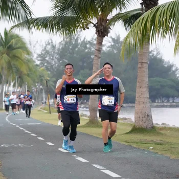 Runner Photo 4320019