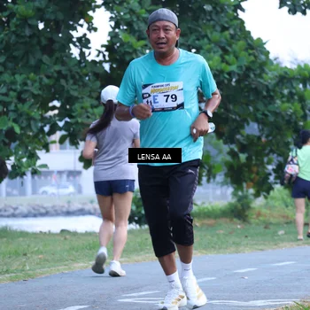 Runner Photo 4320027