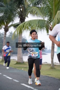 Runner Photo 4320037