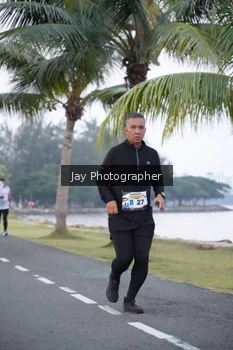 Runner Photo 4320069