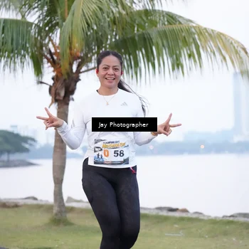 Runner Photo 4320110