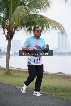 Runner Photo 4320123