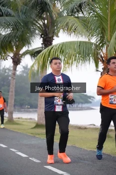 Runner Photo 4320140