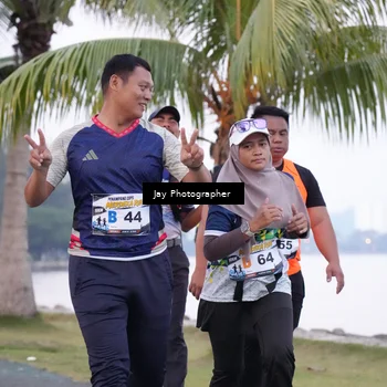 Runner Photo 4320147