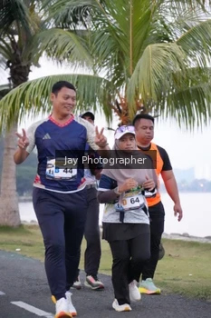 Runner Photo 4320148