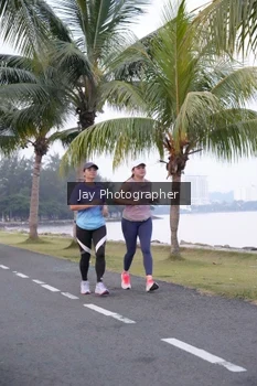 Runner Photo 4320159