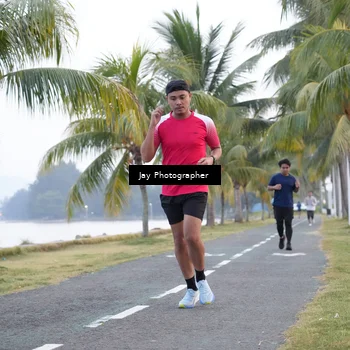 Runner Photo 4320163