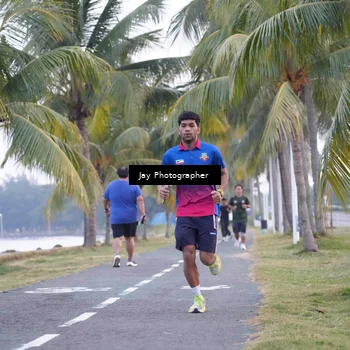 Runner Photo 4320171