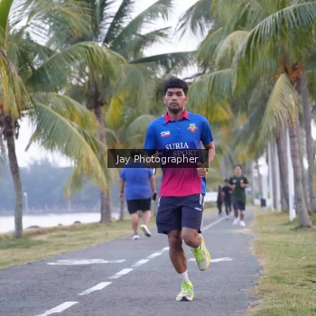Runner Photo 4320178